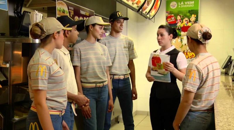Conheça o Programa Jovem Aprendiz do McDonald's