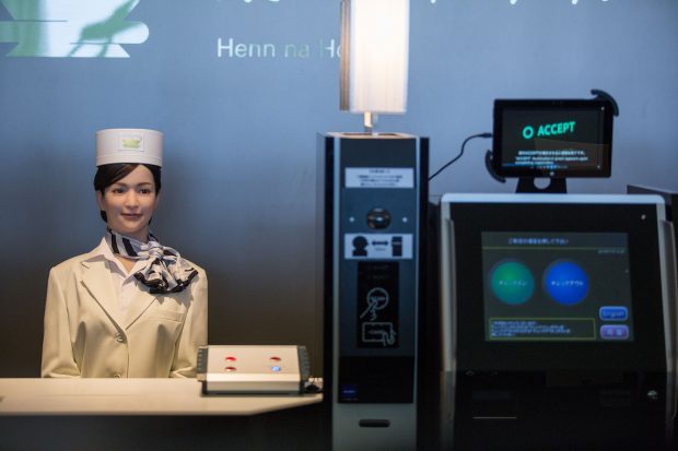 Hotel robótico demite metade dos seus robôs