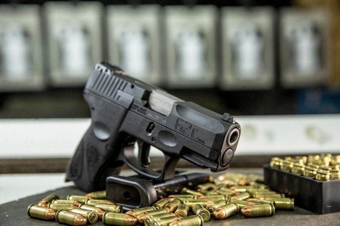 Qual é a melhor arma de fogo para defesa pessoal?